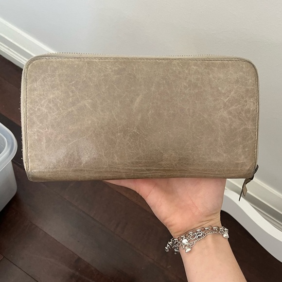 2000s Balenciaga Wallet - Picture 2 of 6